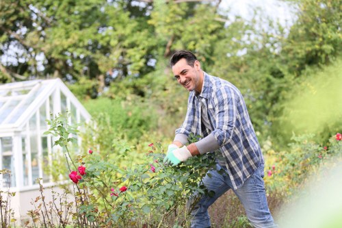 Client and landscaper discussing project concerns